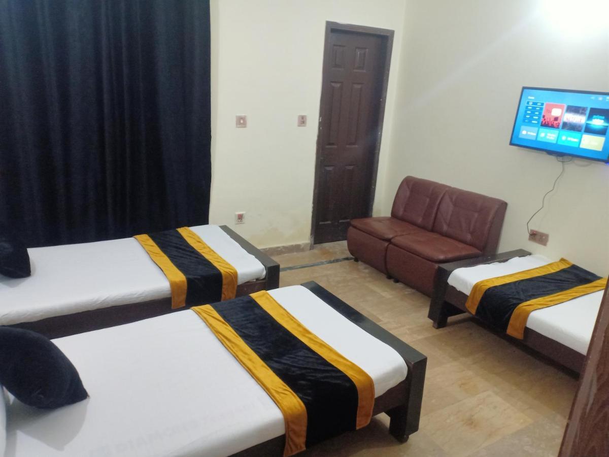 Hotel Second Home Lahor Kültér fotó